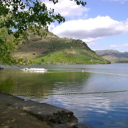 Дом отдыха Moradias Do Douro Internacional