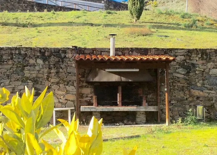 Moradias Do Douro Internacional - M4 Сasa de vacaciones *